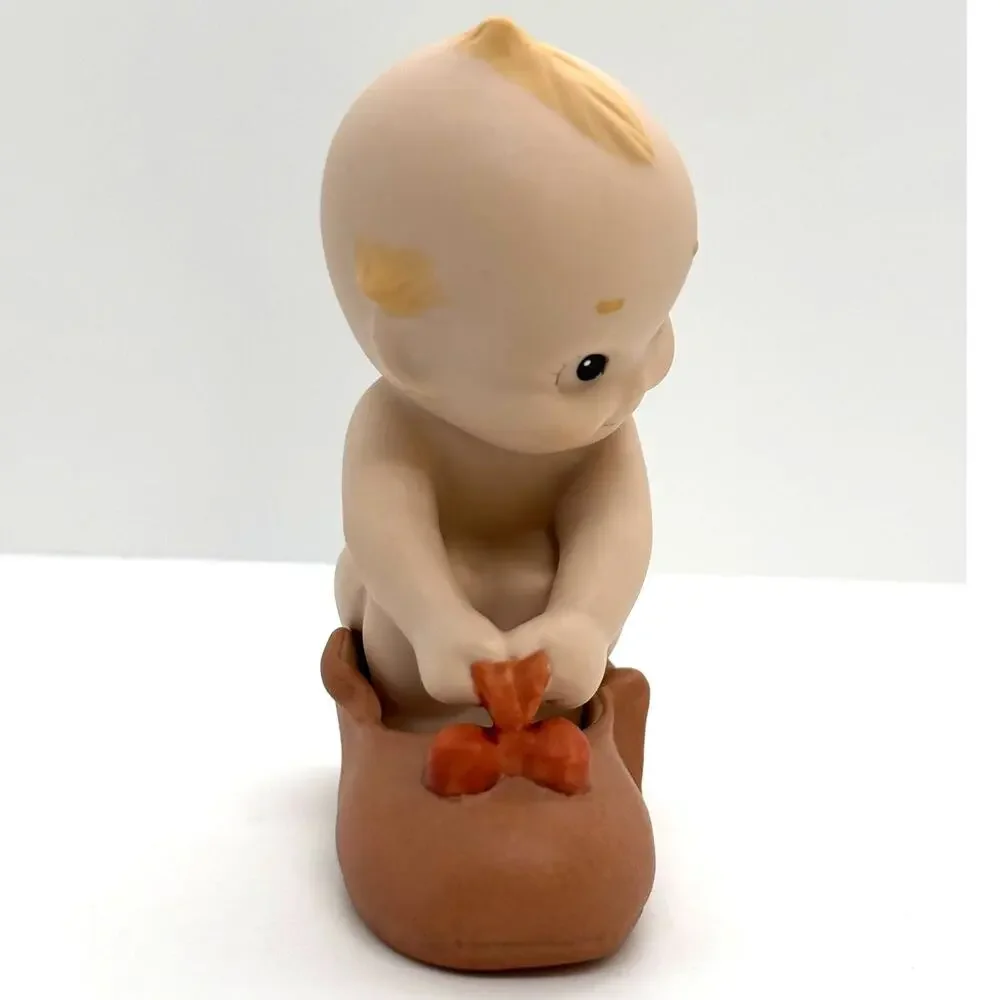 VTG 1992 Enesco Rose O'Neill Porcelain Kewpie Doll Figurine, Baby in a Shoe